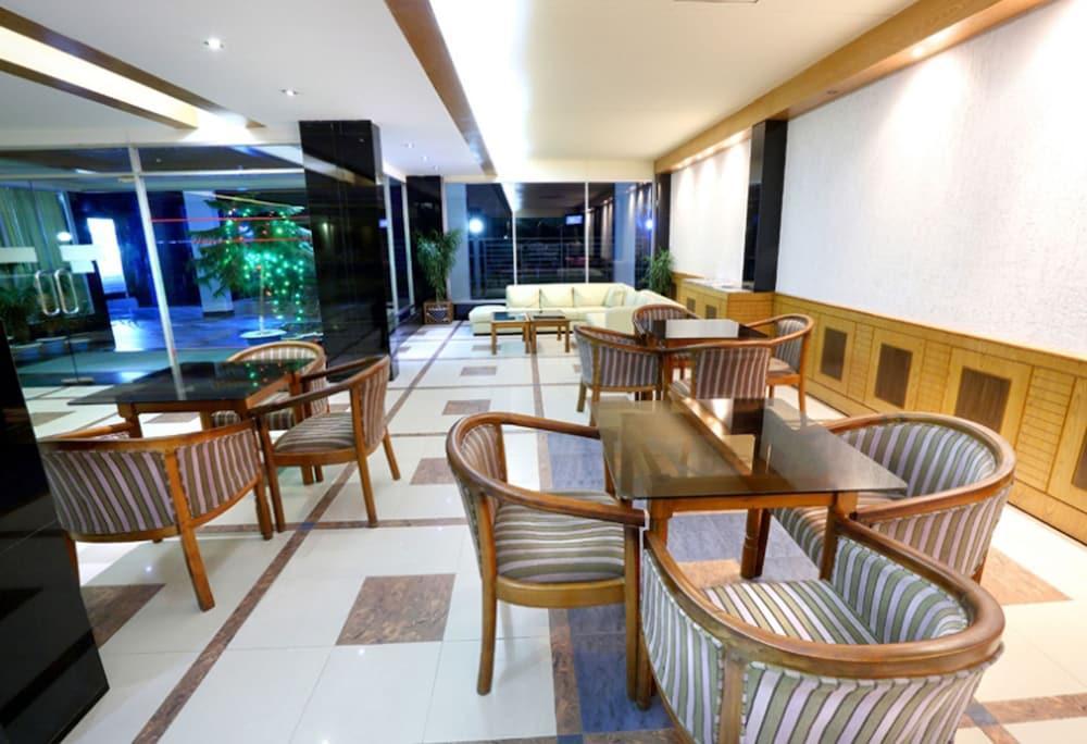 Uni Resort Cox's Bazar Exterior photo